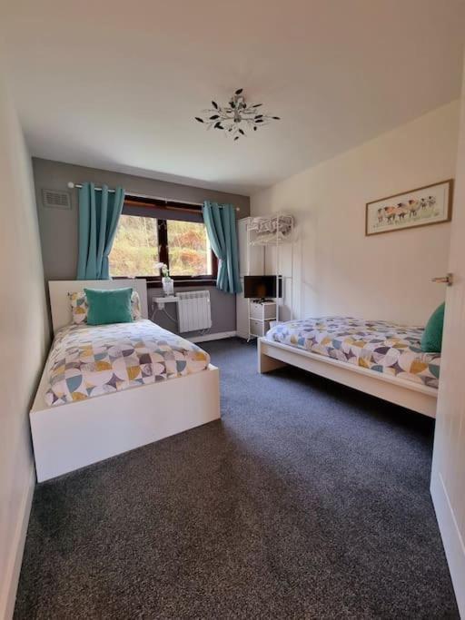 Premium Ground Floor Apartment, Near Fort William Town Centre Luaran gambar